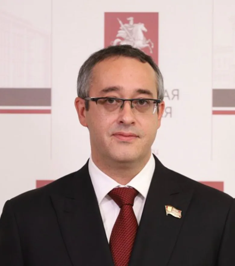 Шапошников Алексей Валерьевич