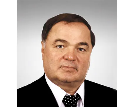 Хазрет Меджидович Совмен Председатель Попечительского Совета МБКБ.